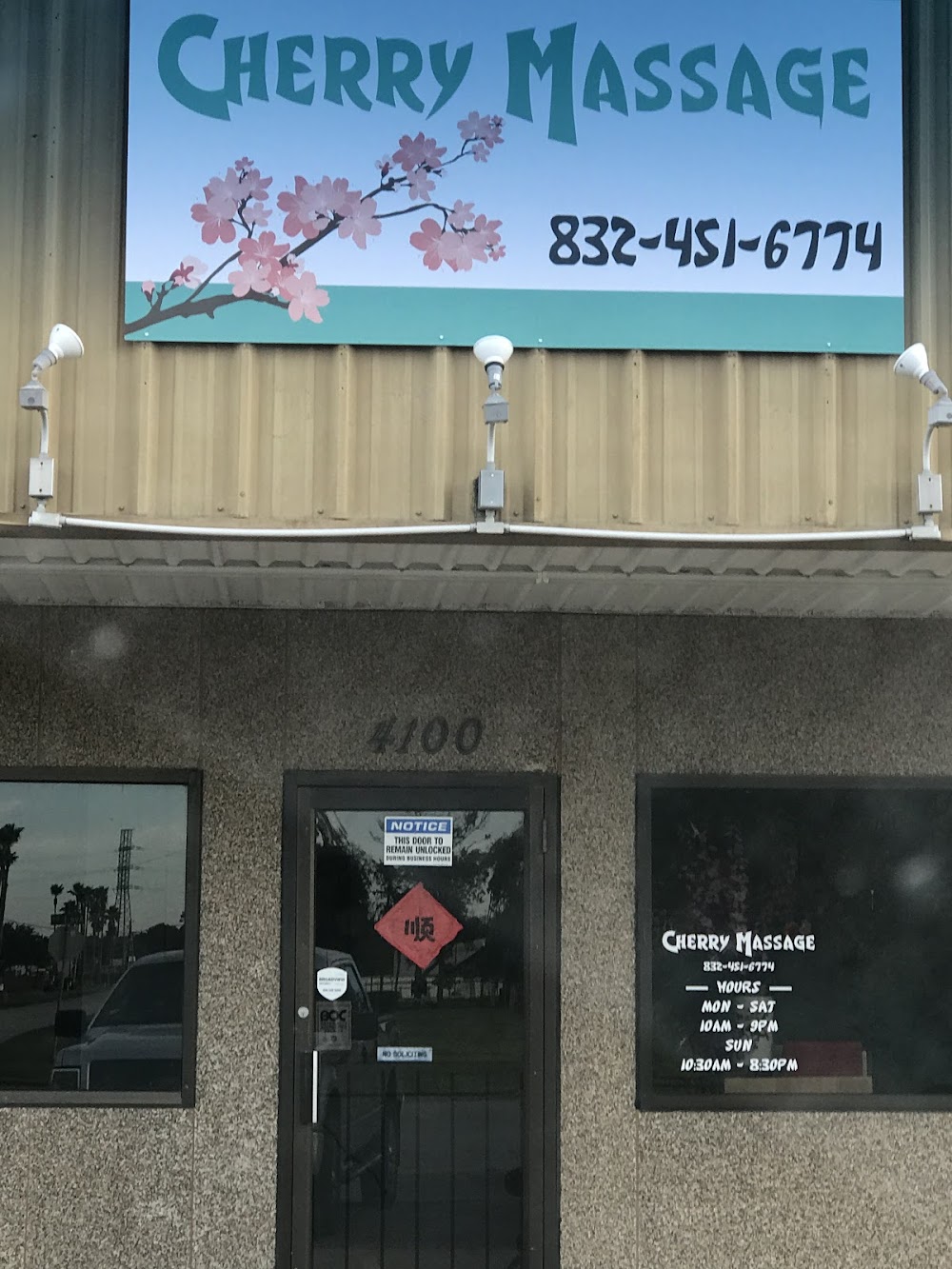 Cherry Massage