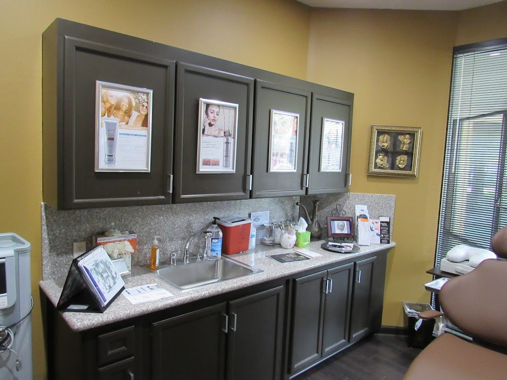 Elite DOC Health and Beauty-Naz Keshwani, M.D.
