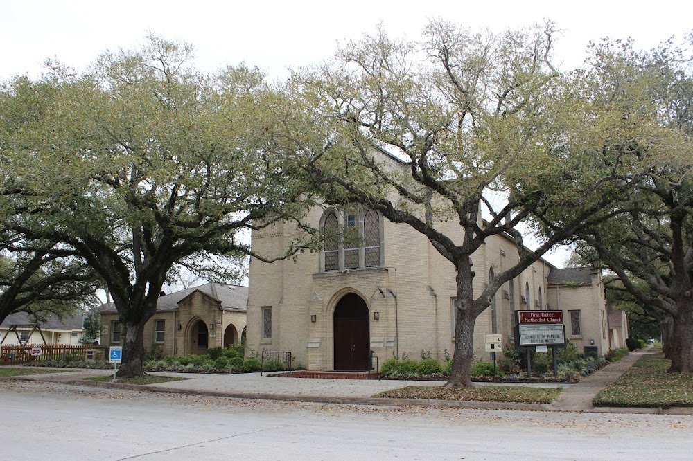 First United Methodist Church of Rosenberg Sanctuary