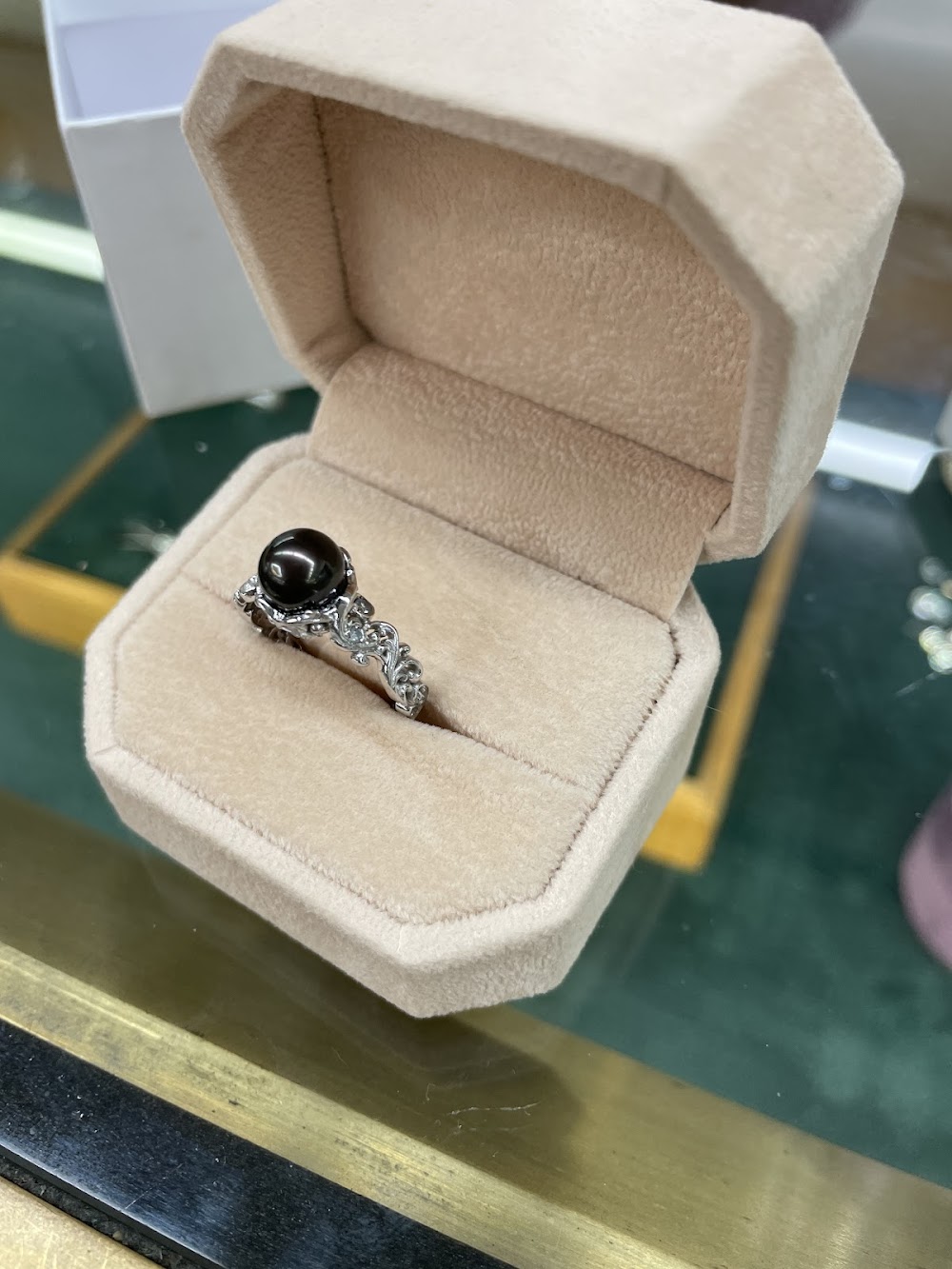 Herfort Diamond Ring Factory