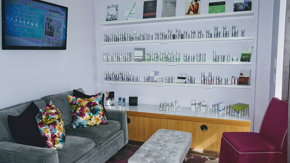 Light & Tight MediSpa