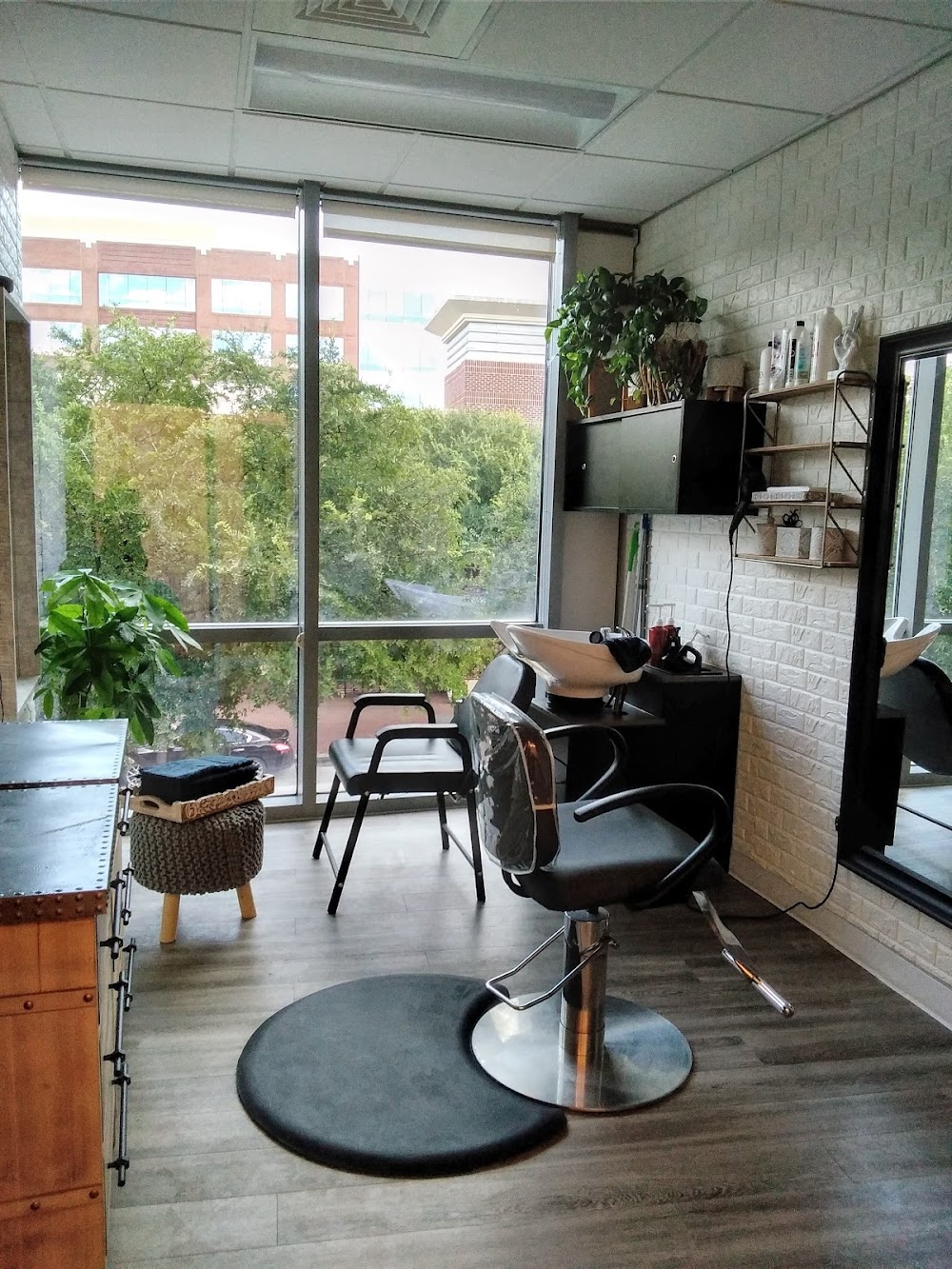 Mattison Avenue Salon Suites & Spa