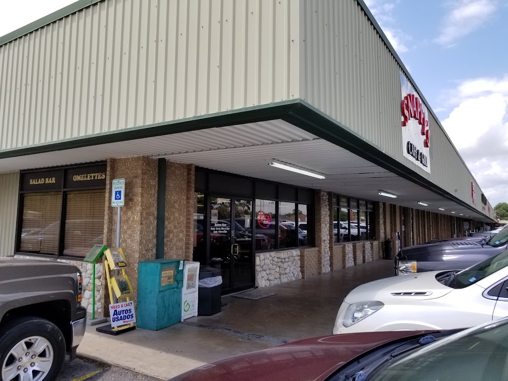 Snappys Cafe & Grill