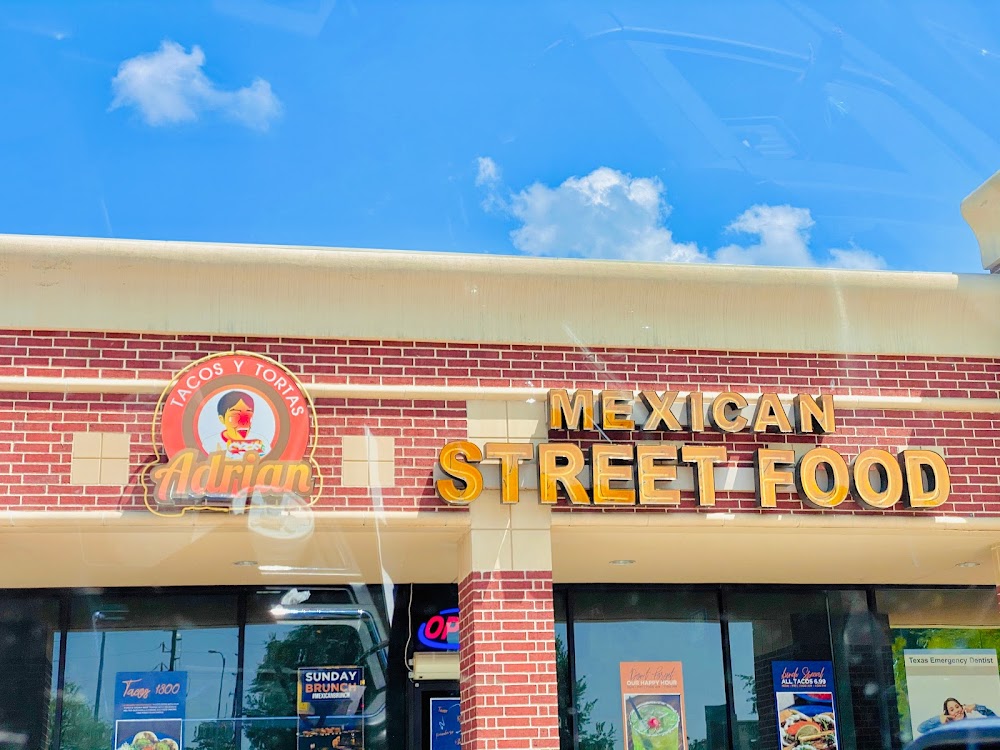 Tacos Y Tortas Adrian