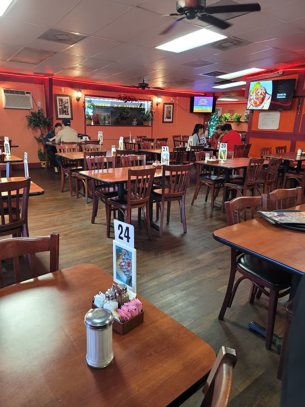 Taqueria Azteca