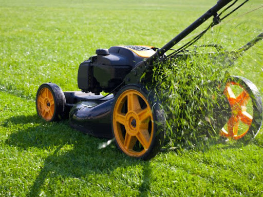 Universal Lawn Service