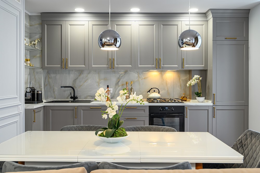 Yilaam Kitchen Cabinets